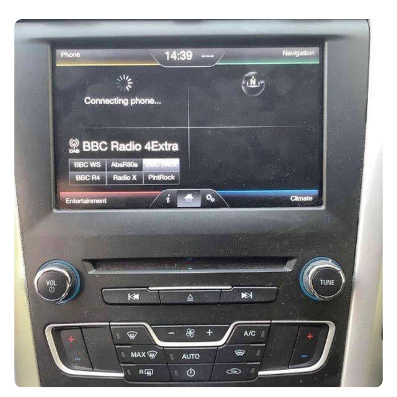 Ford F12 SYNC2 Navigation SD Card - SatNavHub